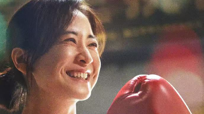 中国影史第一位年冠女导演诞生！恭喜贾玲