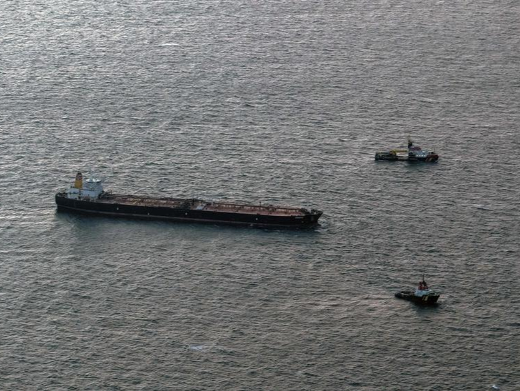一油轮因机械故障在波罗的海失去控制 暂无原油泄漏风险