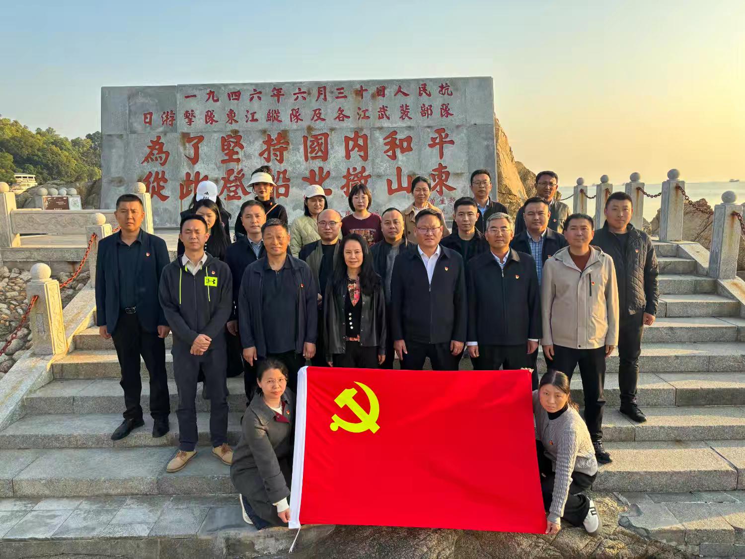 深圳地铁27号线项目组织党建共建活动