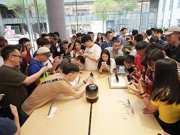 不用交旧手机，20日起各地将陆续实施手机等购新补贴政策