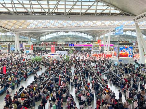 5581.7万人次！今年春运广铁节前客流破历史纪录