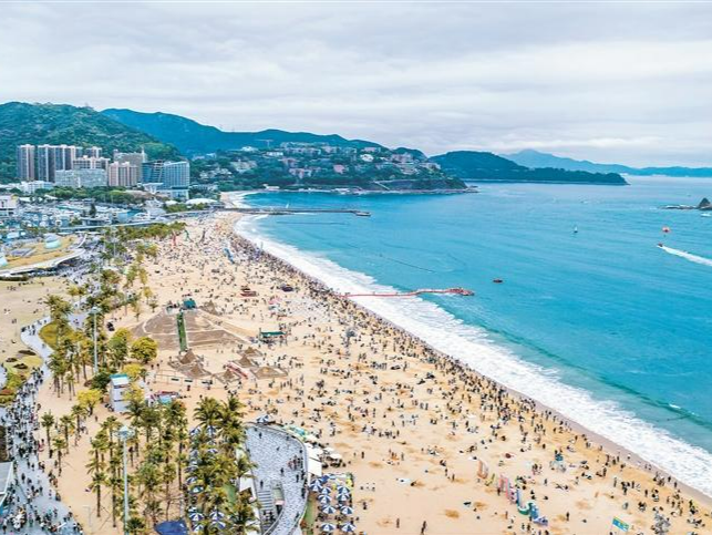 在深圳流连山海，畅享春光