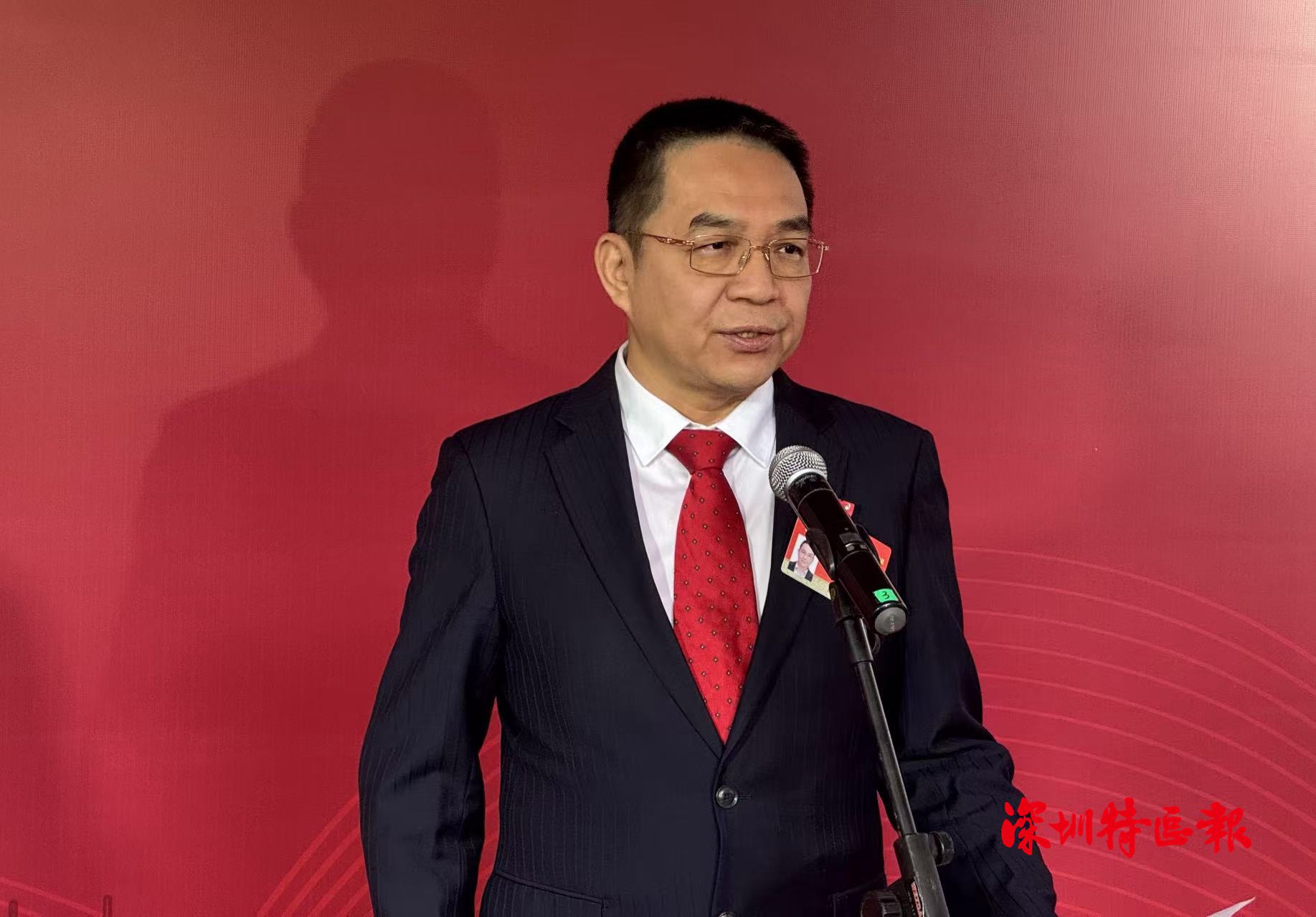 高锦民：科技赋能传统中医药现代化 | 聚焦2025深圳两会-委员通道