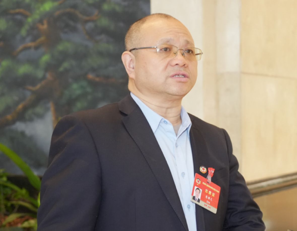 让深圳科技中小企业创新Next Level？委员说要“借助语言大模型！”｜委员声音