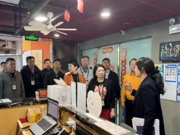 福聚·南园街道政协委员联络工委共谋活力小区建设