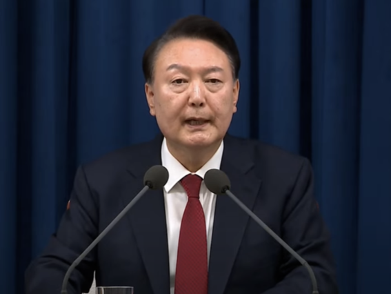 韩国总统尹锡悦涉嫌内乱罪公审将于本月20日开庭