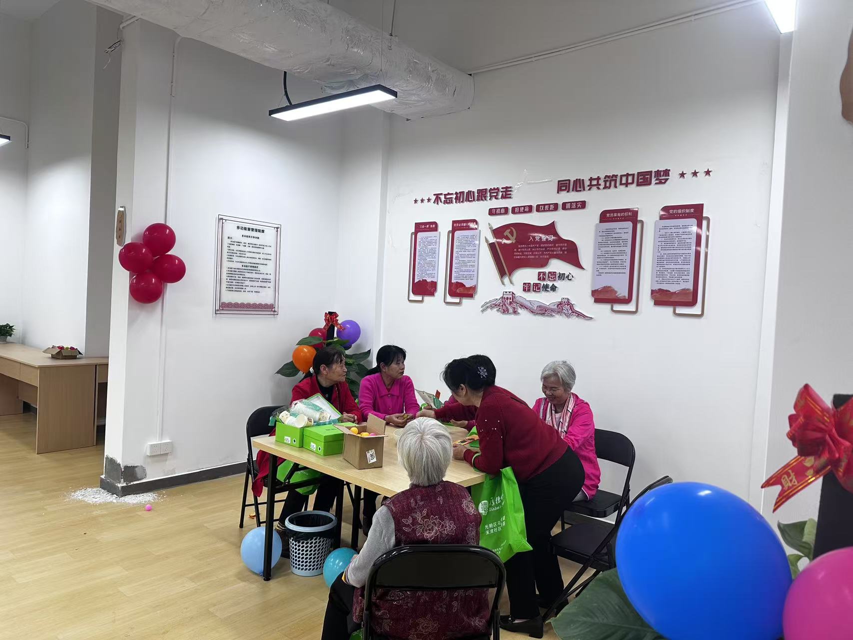 马田街道长者服务中心：为老服务宣传暖人心，助力打造幸福养老家园