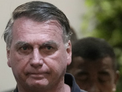 巴西前总统博索纳罗被控策划政变