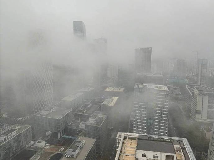 温度记 | 湿度100%！深圳还要“潮”多久？冷空气和东北风来救场了