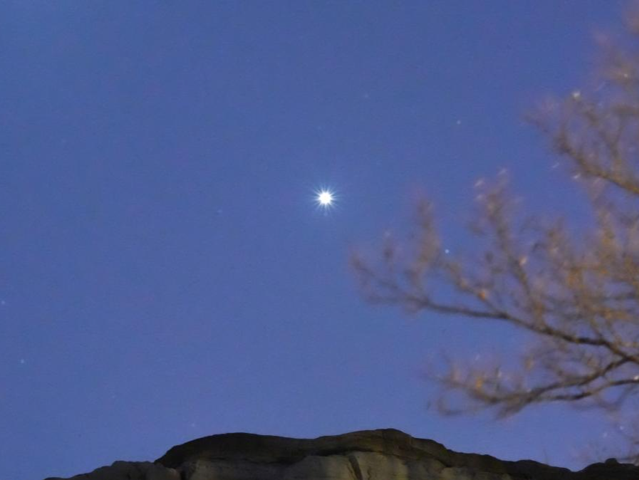 抬头看！15日金星将以昏星姿态迎来最亮时刻