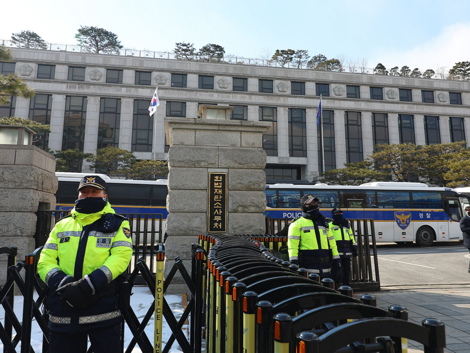 历时超10小时，尹锡悦弹劾案庭审第七场公开辩论结束