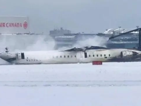 突发！两架飞机空中相撞，美国近日已有多起飞机事故