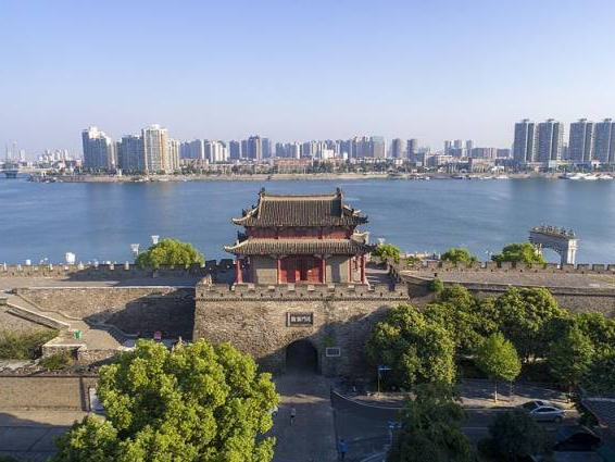德州也有个“旧金山”？春节档的这些“景点”藏不住了