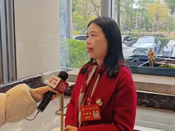 市人大代表曾俊英：聚焦青少年心理健康，建议构建全方位支持体系