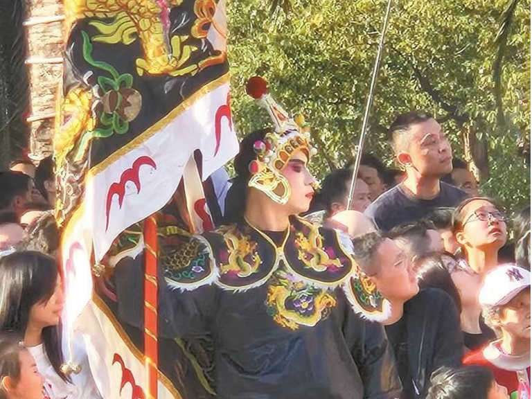 登上春晚舞台后载誉而归 英歌舞正月十五来深串门