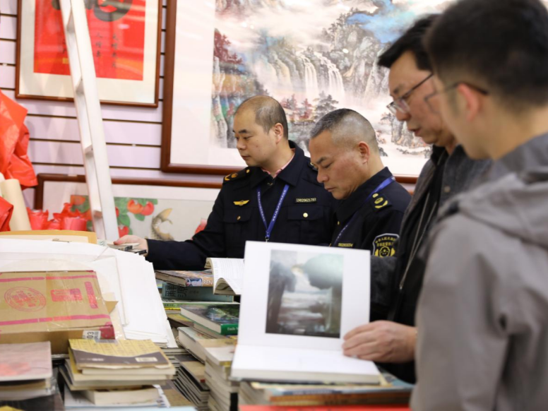 守护文化净土，布吉街道开展春季开学季“护苗”专项整治行动 