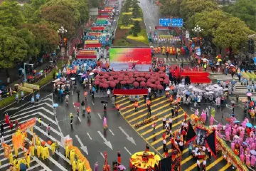 点赞！中山颁出2024年度“慈善纪念章”