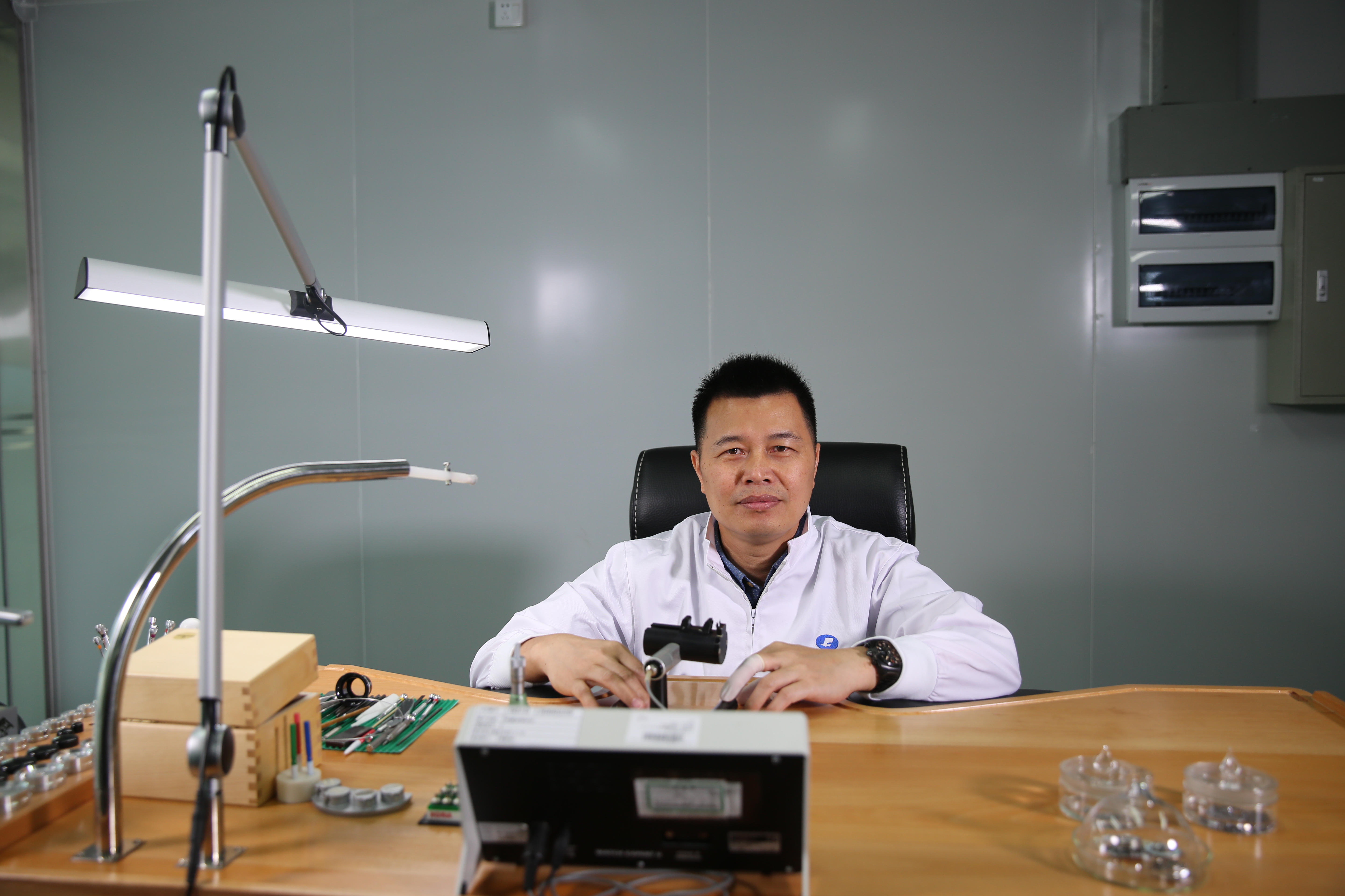 广东好人｜深圳市飞亚达精密科技有限公司高级钟表维修技师刘中华：让“深圳造”手表“一飞冲天”