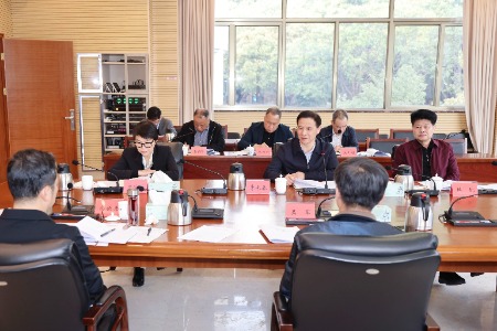 市人大常委会召开党组会议，深入学习贯彻习近平总书记重要讲话精神