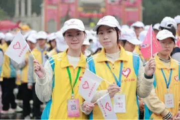 中山青年志愿者：用青春力量点燃“百千万”梦想