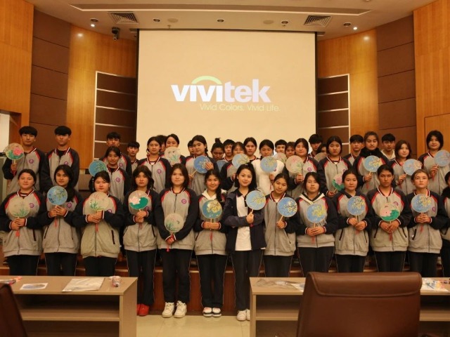 新春·进莞来团聚｜感受传统文化、涨年味知识！天山学子在莞欢乐过大年