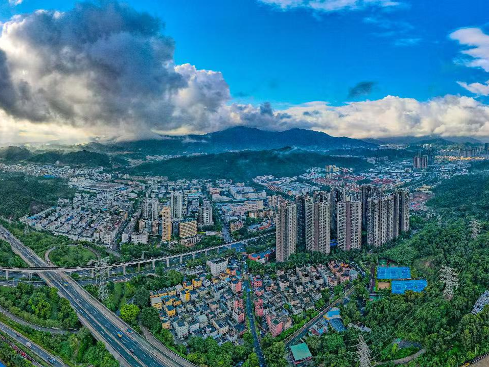 龙岗区人力资源局用大数据守护城市安全，向6万“新龙岗人”发出温馨提示