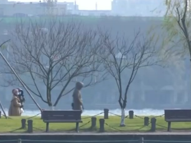 明天全国大范围天气晴朗 春节返程注意天气情况→