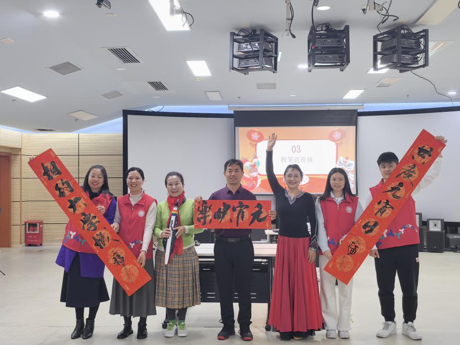 南山区大学城社区联合高校元宵节送温暖活动