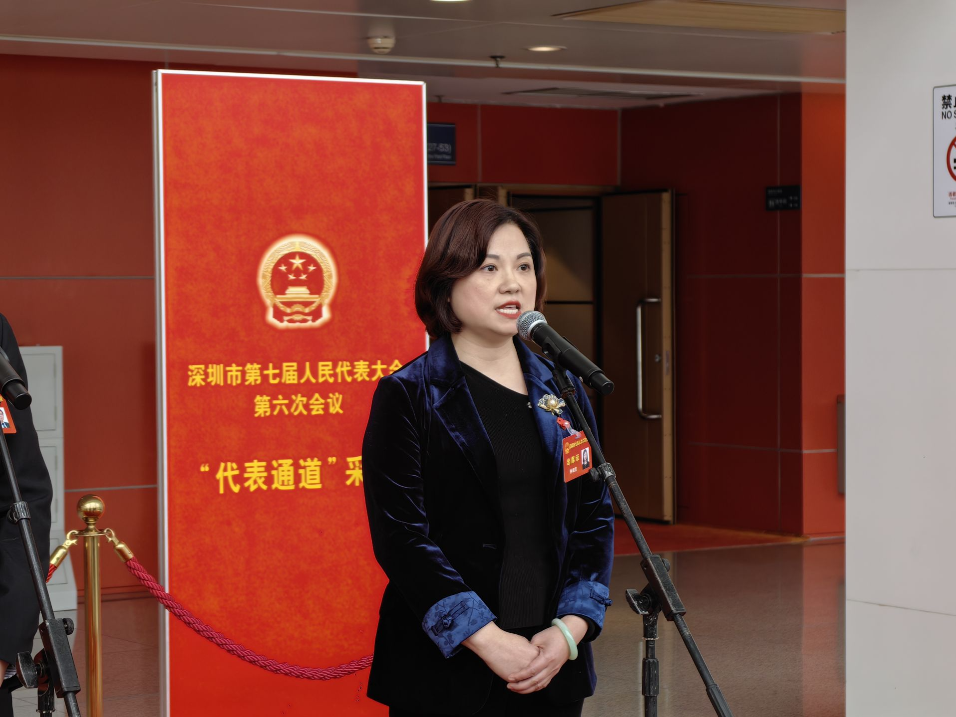 代表通道 | 深圳外贸继续领跑，钟观宜：“稳发展”“降成本”为外贸稳量提质