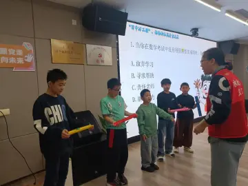 水贝社区开展“韧性buff加成计划” 助力青少年健康成长