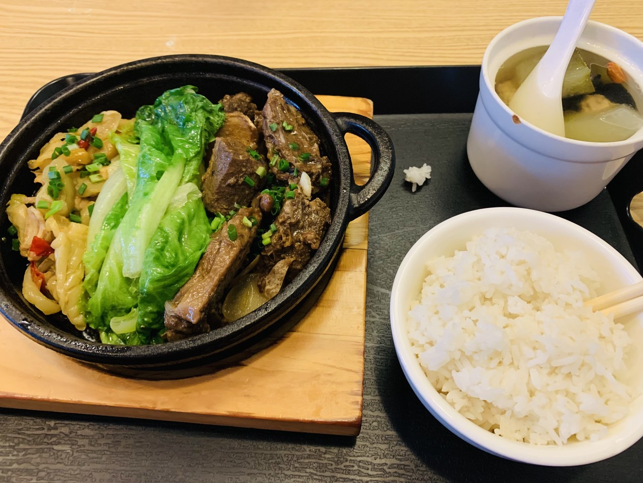 吃饭时调整一下顺序，不仅控血糖还有助减肥！ 