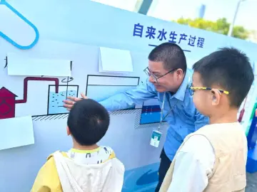 晶报特别报道 | 汩汩清流，提升幸福感的温暖注脚 科技、宣传“双驱动”，深圳环境水务集团助力构建用水节水生态
