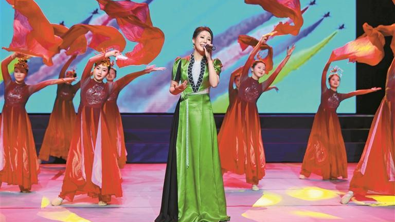 龙华好戏安远上演！东江水供港60周年公益行活动举行