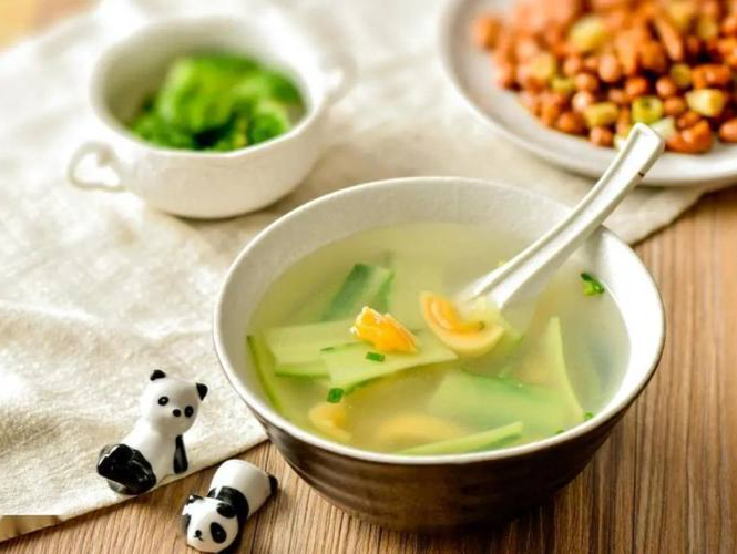 大力开展减盐减油减糖行动！三部门最新发文→