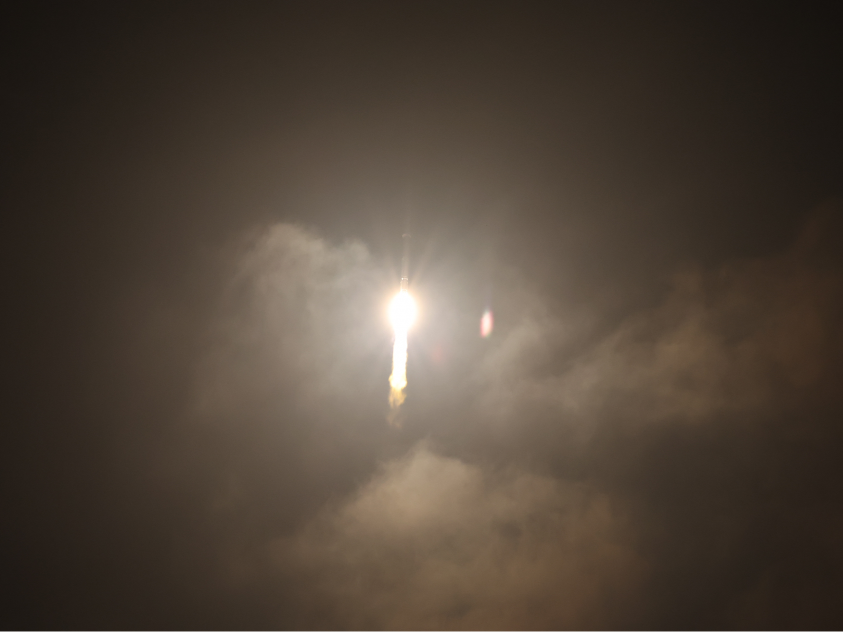 一箭十八星！海南商业航天发射场一号发射工位首发成功