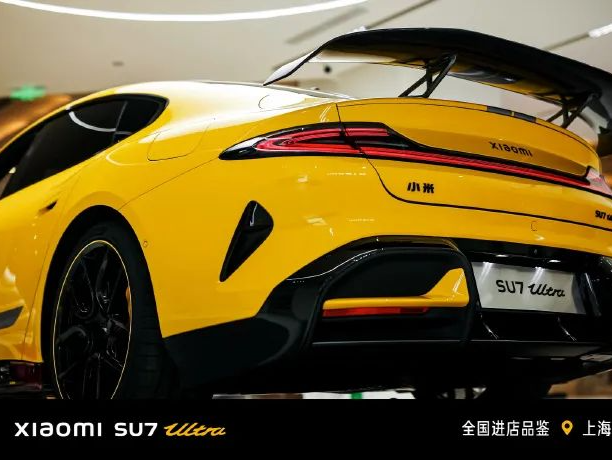 小米去年营收3659亿！雷军：汽车年交付目标35万，将投入70亿以上做AI