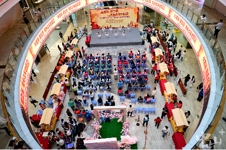 新时代雷锋故事打动市民！中山市2025年“学雷锋纪念日”主题宣传活动举行