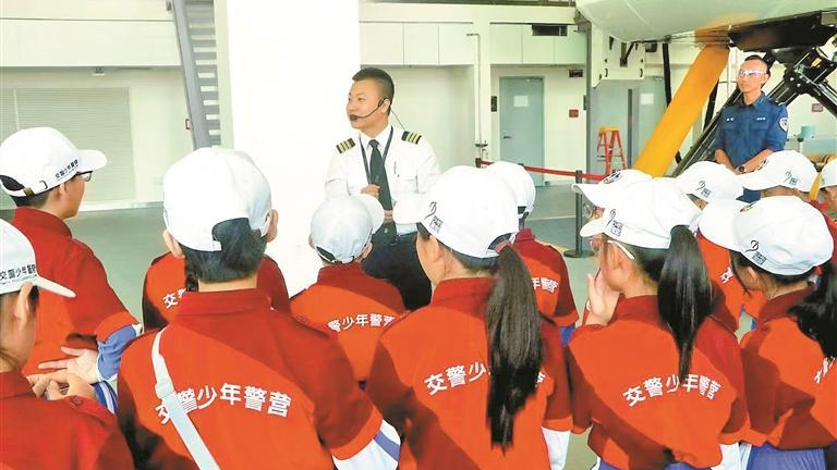 宝安“少警”走进警营开放日 “沉浸式”体验警务实战