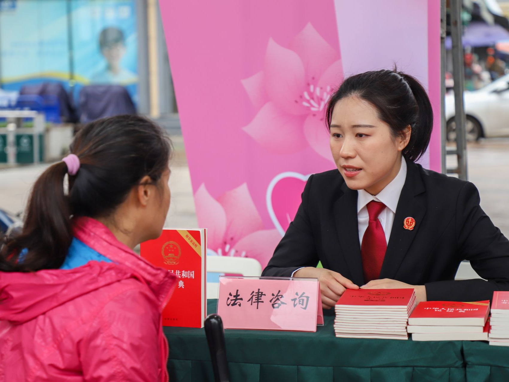 守护“她”权益！深汕法院开展妇女权益保障系列普法活动