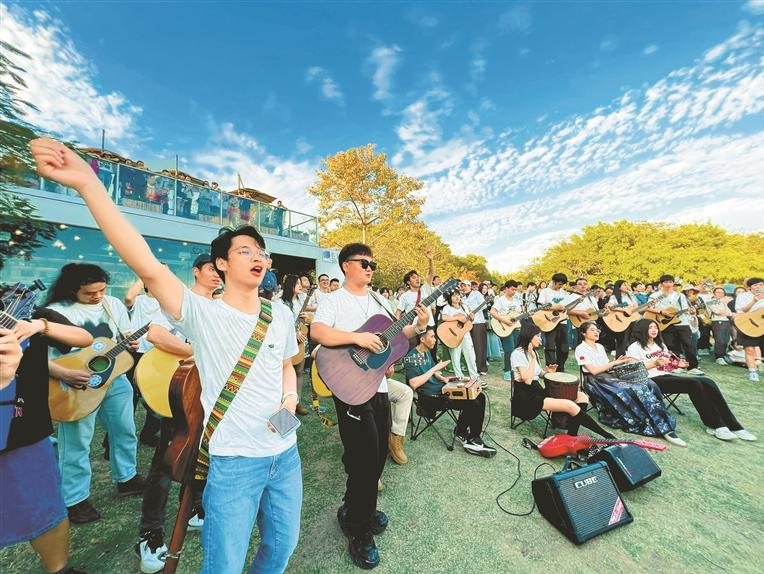 （暂不发）深圳高校完成十五运会赛会志愿者招募