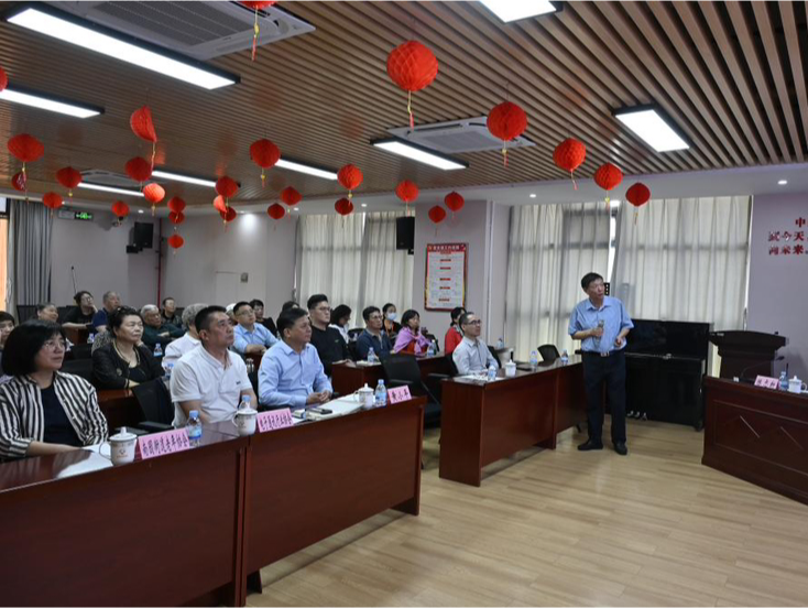 凝聚银发力量，共育时代新人 | 南园街道关工委举行授牌仪式暨“五老”培训