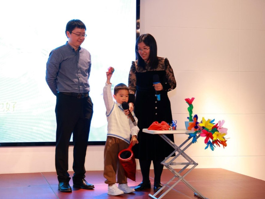 晶报特别报道｜从“童心”领读到馆长少年，书香宝安的文明脉动