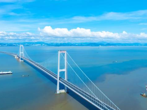 汕头湾海底隧道贯通，这一“撇”为何让人如此期待？