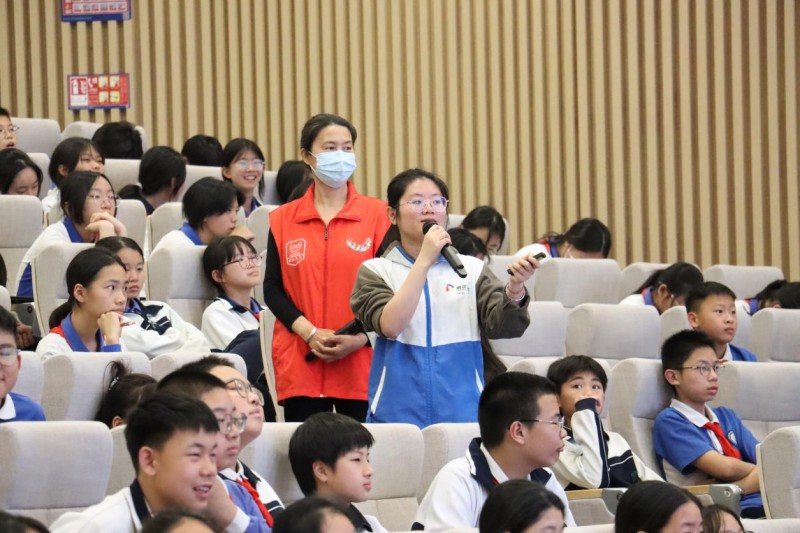 “无毒校园，你我共建”西丽街道开展禁毒宣传进校园活动