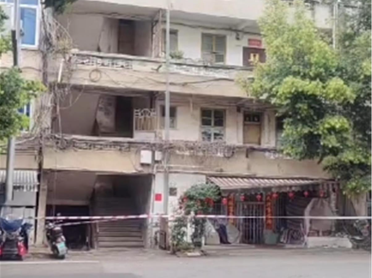 广西贺州一栋5层楼墙体和地基开裂，官方通报