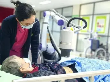 当机器人走进养老院，养老变成“享老”