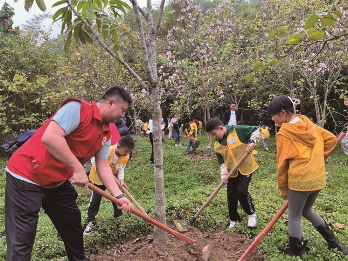 东莞植树造林亮点纷呈 “我为全运种棵树”助力绿美广东生态建设