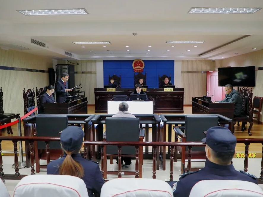 女子为摆脱情人多次投毒，被以故意杀人未遂判刑