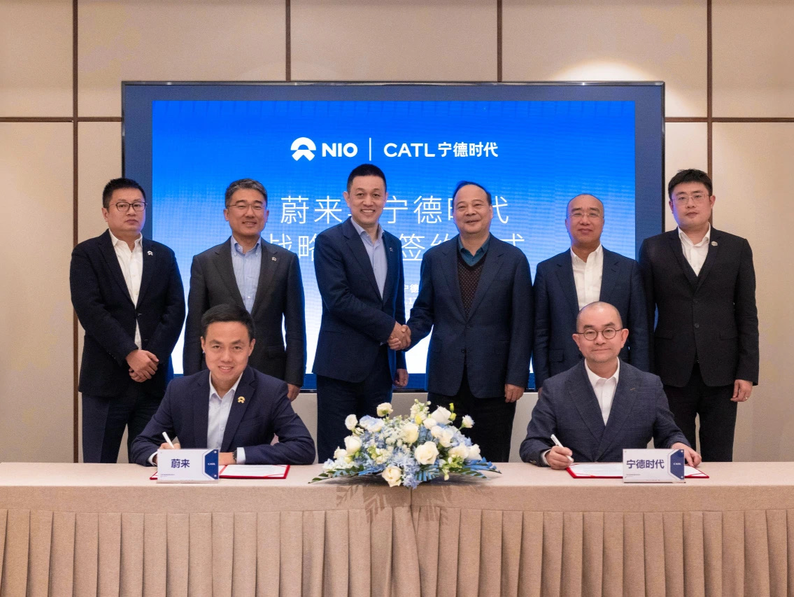 蔚来、宁德时代官宣：达成战略合作，蔚来旗下萤火虫品牌将可以“巧克力换电”