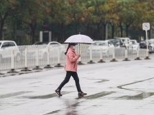 南方新一轮大范围降雨来袭，江南华南需警惕雷暴大风和冰雹